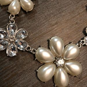 Flower necklace